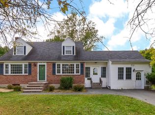 74 Elmcrest Rd, North Andover, MA 01845