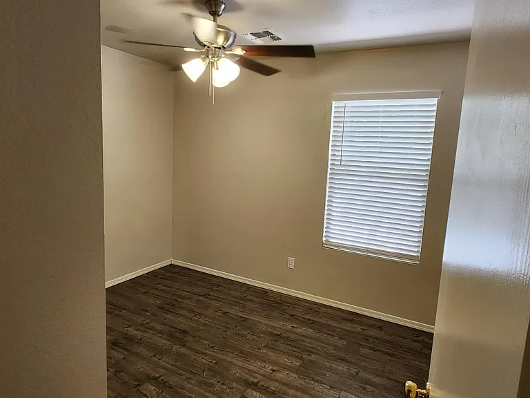 3709 E Jasper Dr — Photo 9
