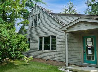 29640 Shelbourne Rd, Perrysburg, OH 43551