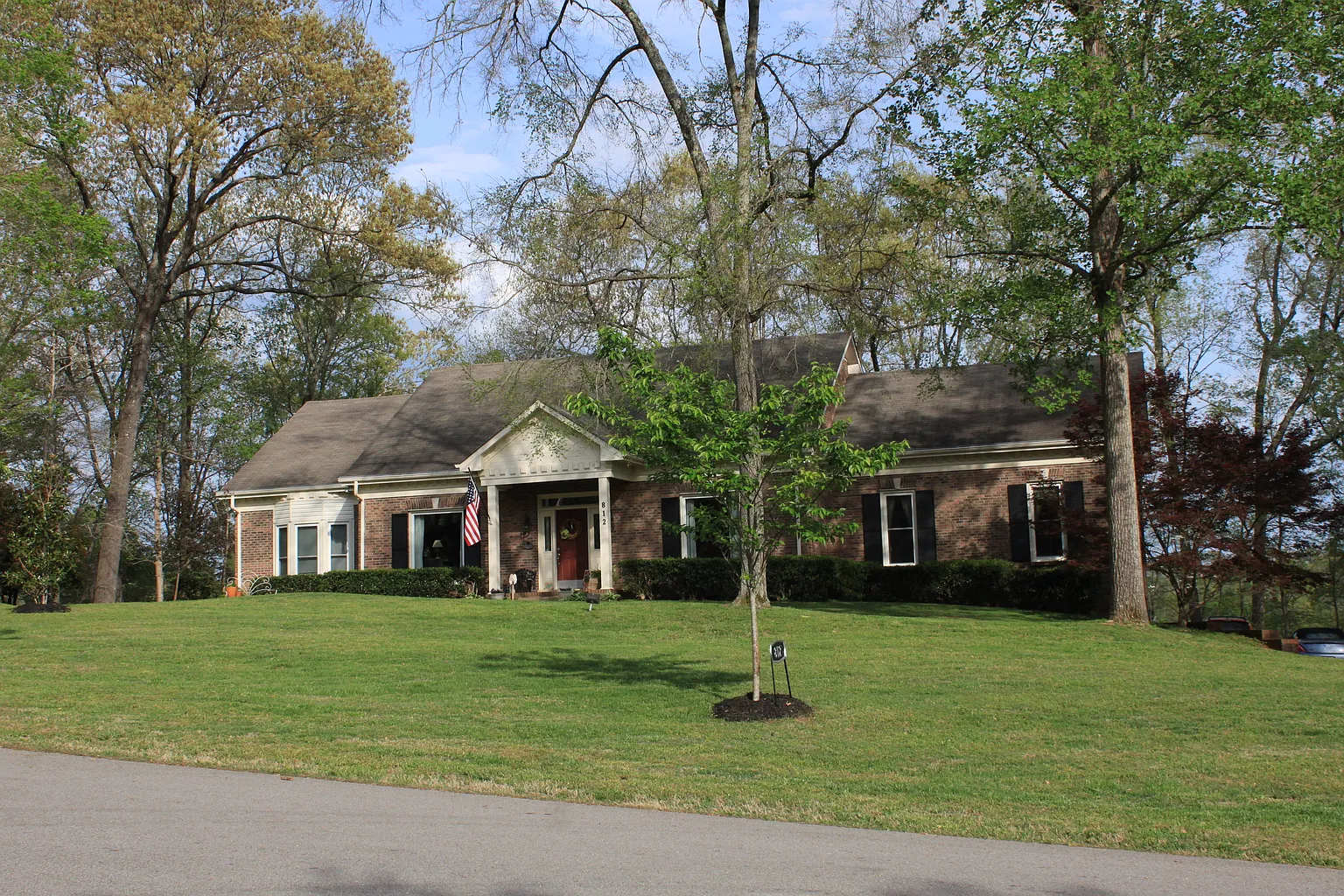 812 Shady Bluff Trl photo 1