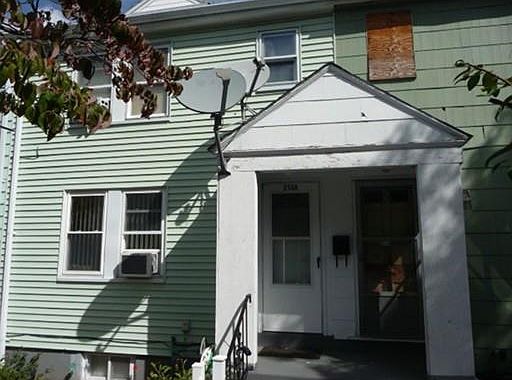 3rd image of 214A Quincy Shore Dr