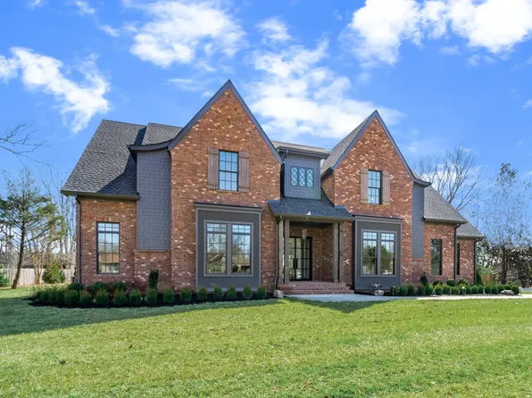 520 Mansion Dr, Brentwood, TN 37027