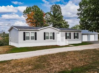10 Gantsville Rd, Little Hocking, OH 45742