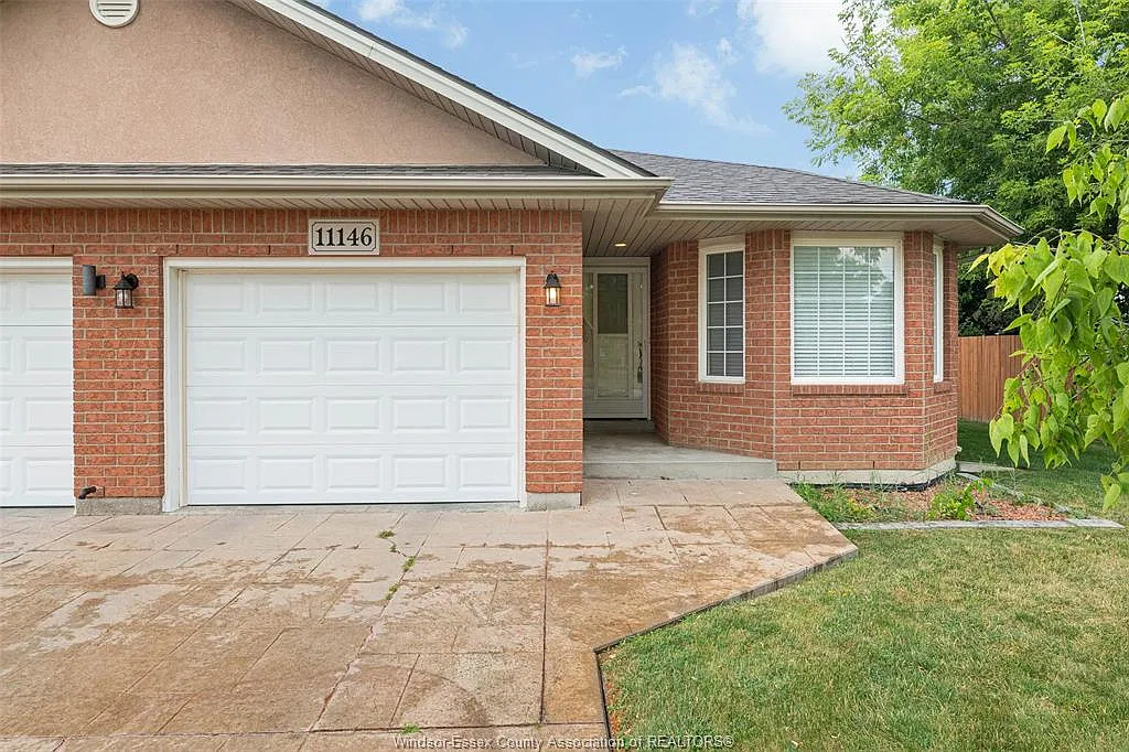 2 bed, $2,500 — Photo 1