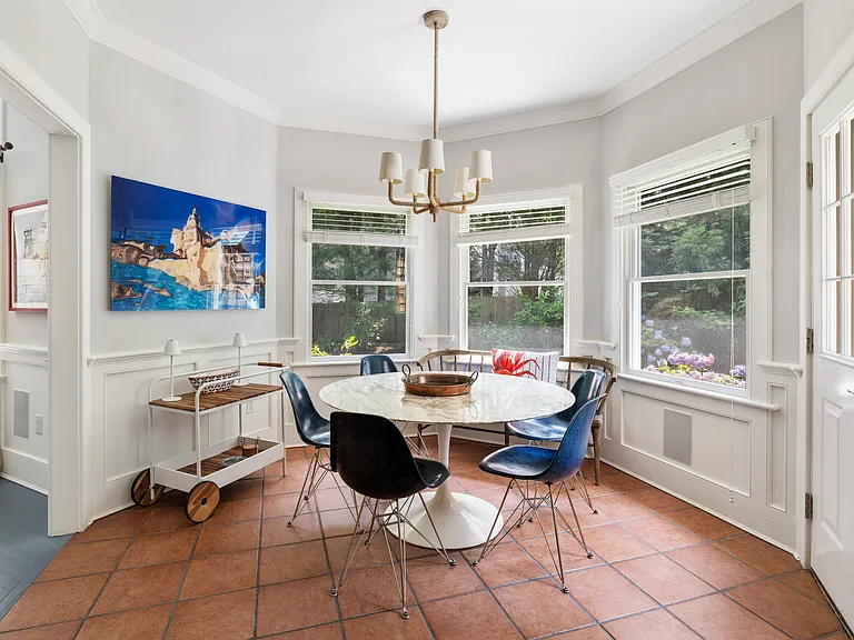 16 Ocean Pkwy — Photo 6