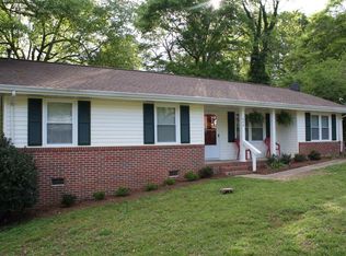 848 Pine Shadow Ln, Winder, GA 30680