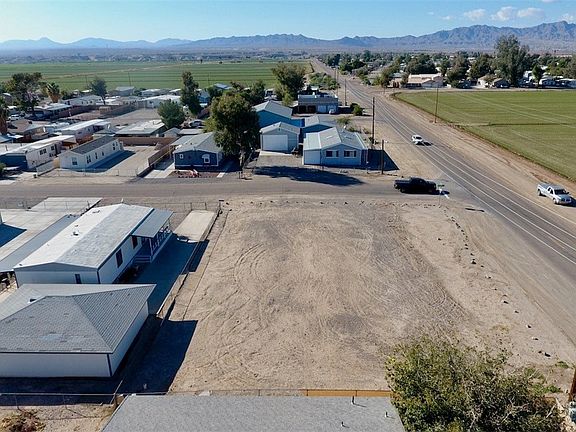 3rd image of 8000 S Evergreen Drive