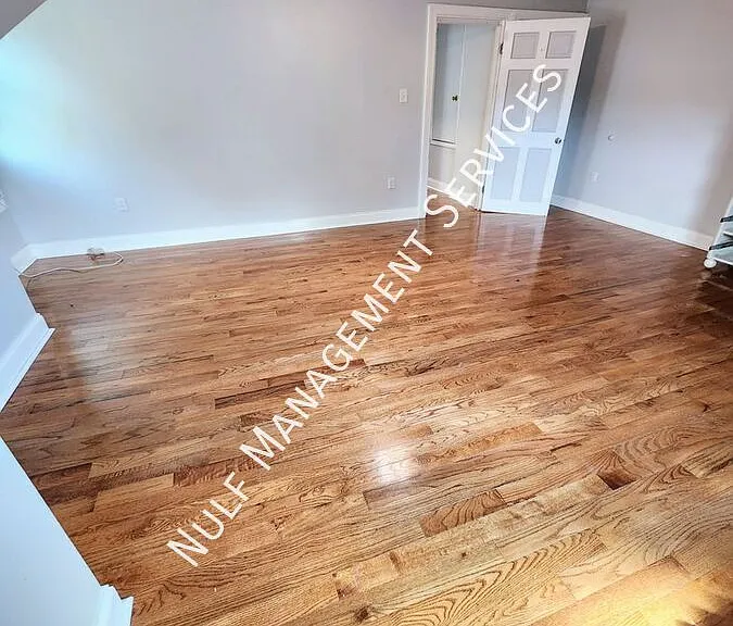 930 Portland St #3 — Photo 3