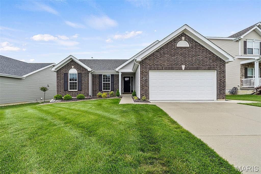 124 Prairie Wind Dr, Wentzville, MO 63385 | Zillow