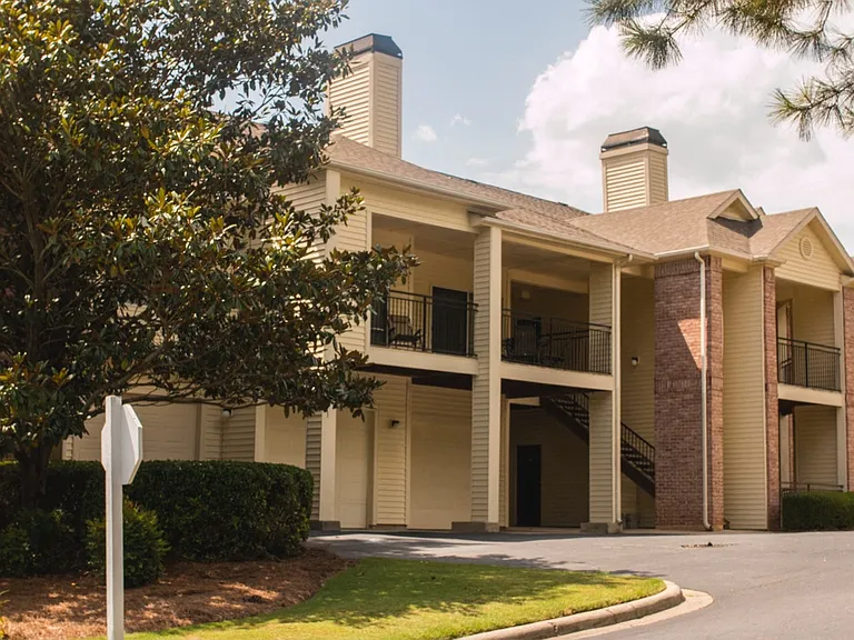 The Fairways at Piper Glen Apartments — Photo 26
