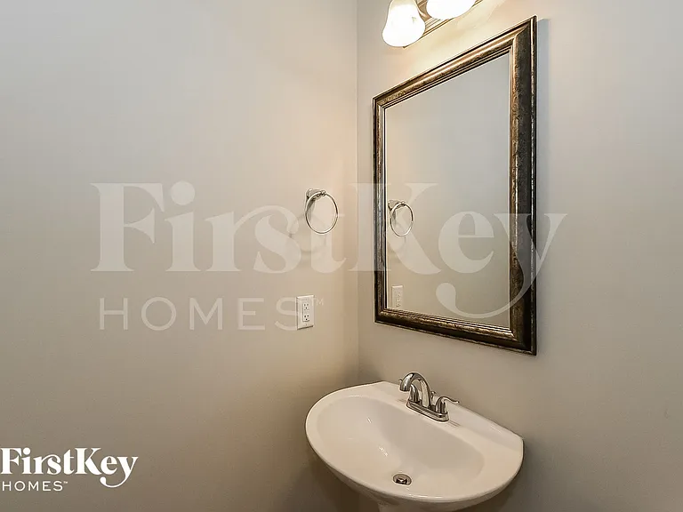 273 Cliffhaven Cir — Photo 12