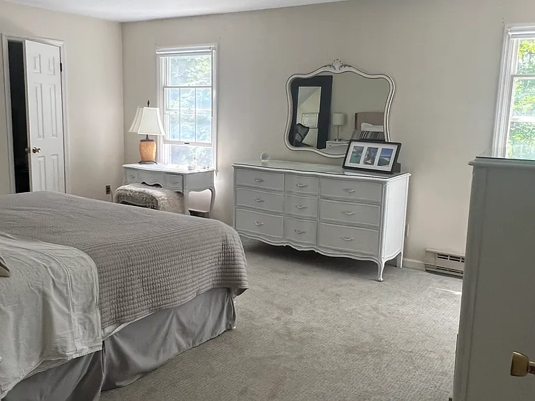 Large Primary suite with closet & sitting area/office space