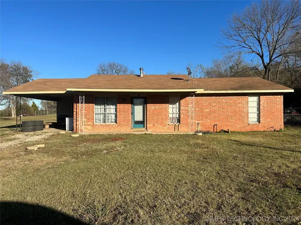 306 Creek Ave, Dewar, OK 74431