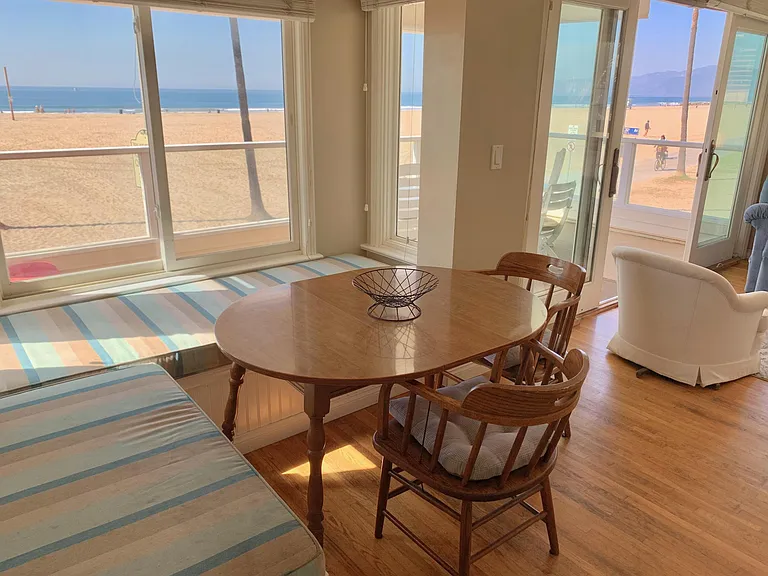 3003 Ocean Front Walk #1/2 — Photo 14