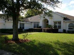 7002 Shadowood Cir, Mount Dora, FL 32757