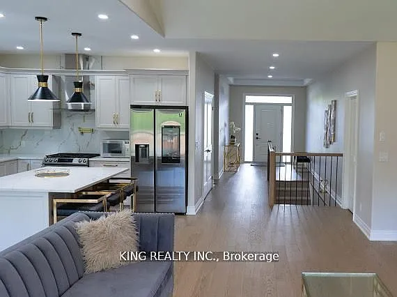 1043 Kettle Ct — Photo 3