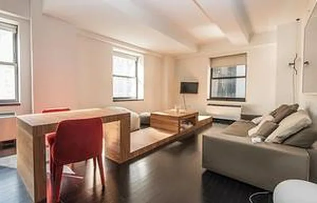 Rented by New York Realty Solutions | media 7