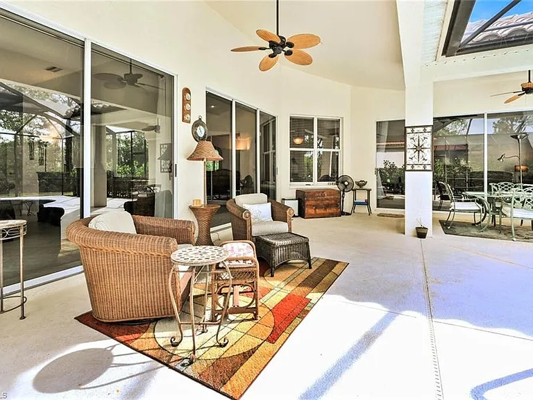 6545 Chestnut Cir — Photo 30