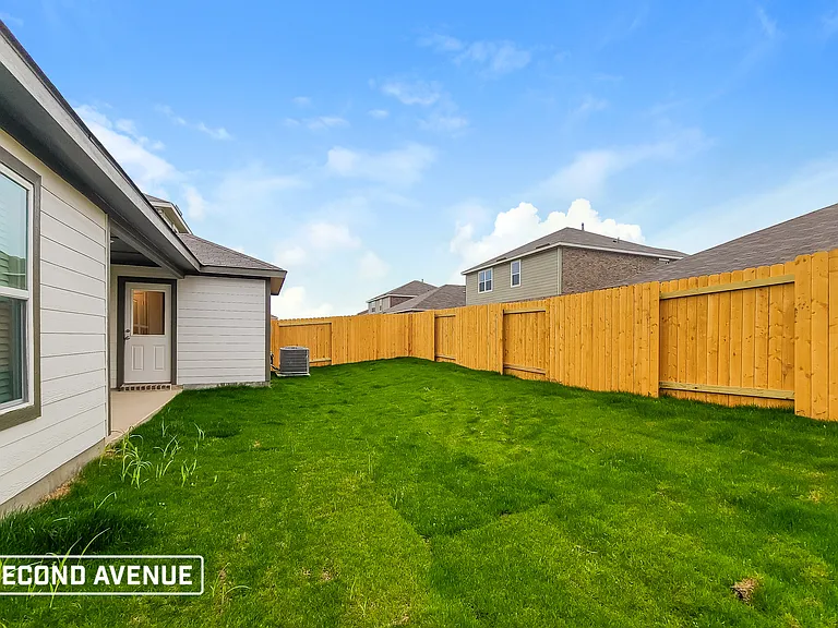 520 Bennie Leonard St — Photo 20
