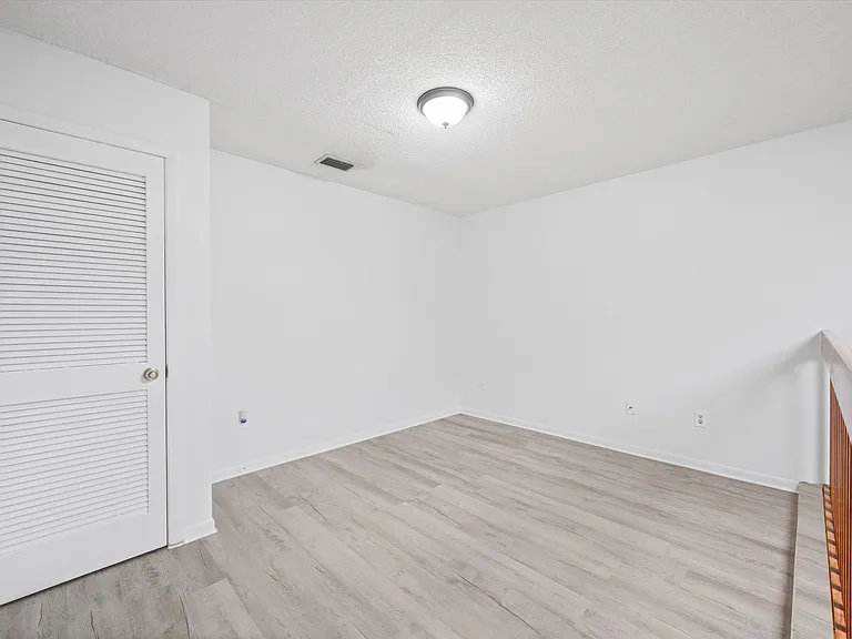 4163 Palm Bay Cir #C — Photo 10