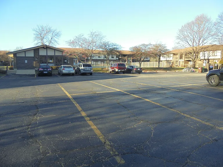 566 Somerset Ln #2 — Photo 33