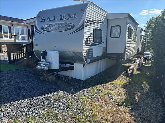 4th image of 331 Mount View Ln