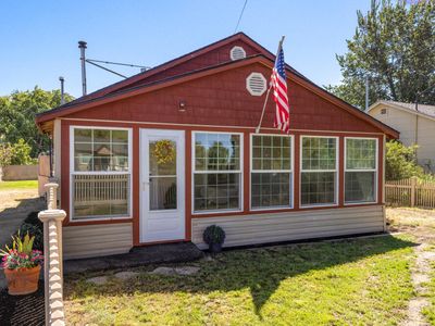 1759 Summers Ln, Klamath Falls, OR, 97603