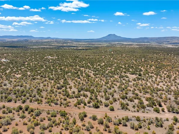 LOT 1356 W Dragon Den Dr, Seligman, AZ 86337