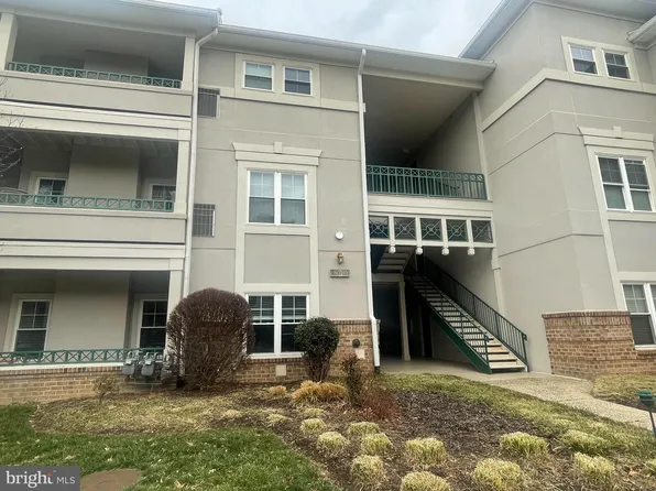 12000 Taliesin Pl APT 31, Reston, VA 20190