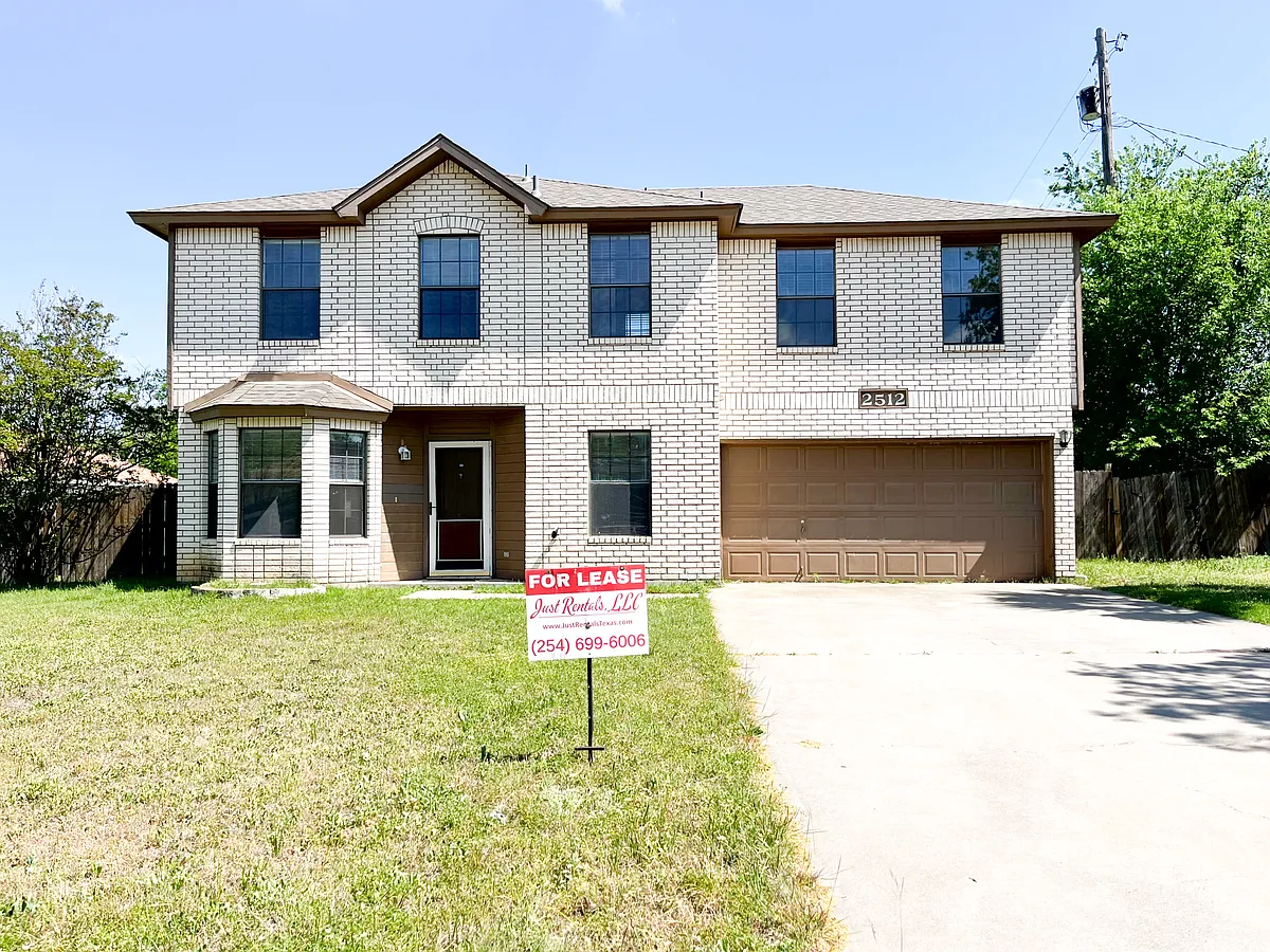 Building Photo - 2512 Schulze Dr
