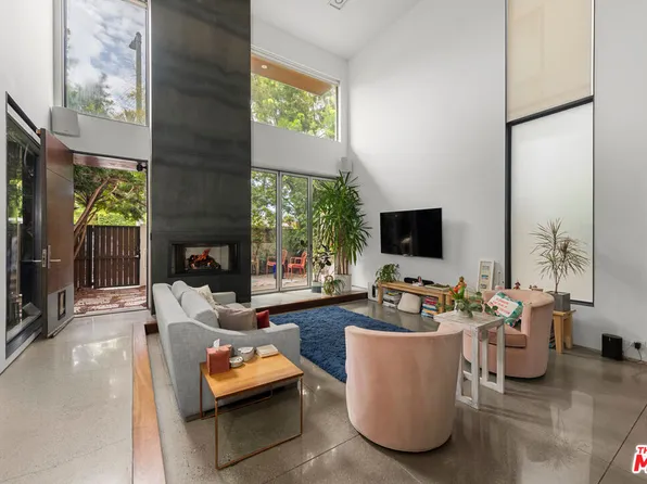 417 Venice Way, Venice, CA 90291