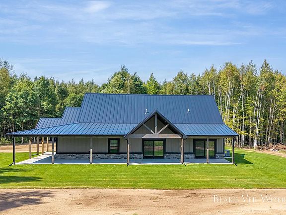 5th image of 360-12 Mile Rd