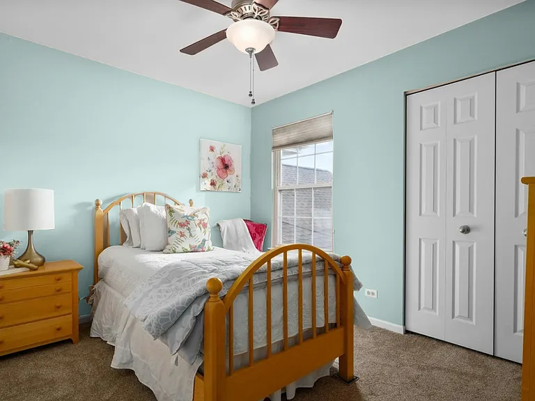 938 Little Falls Ct — Photo 13