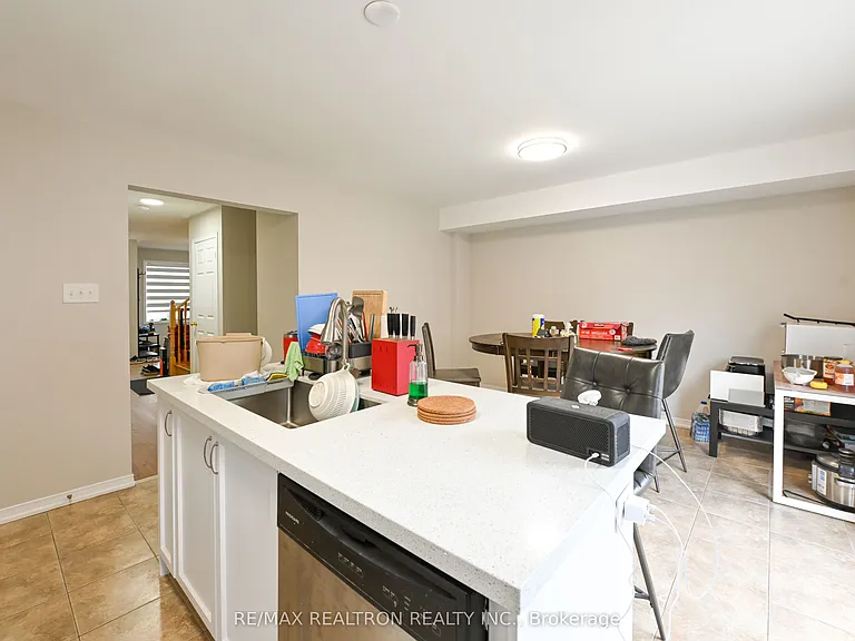 73 Eastern Skies Way — Photo 7