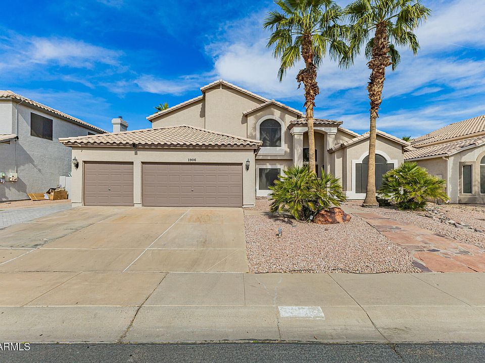 1st image of 1906 W Redfield Rd