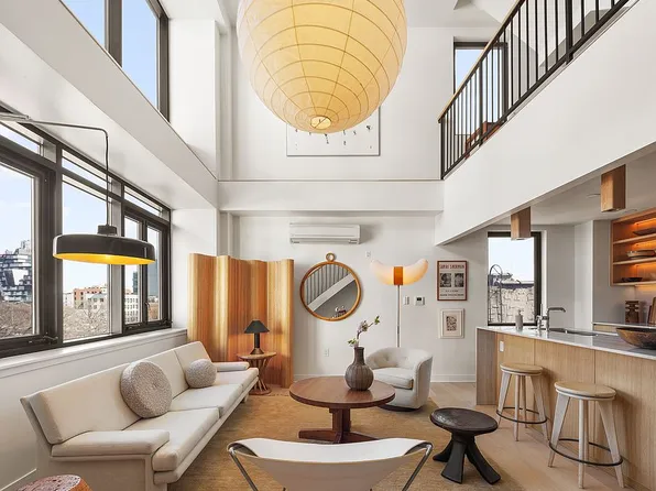 66 Hope St Unit Penthouse A, Brooklyn, NY 11211