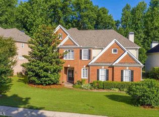 3227 Copper Creek Ln, Buford, GA 30519