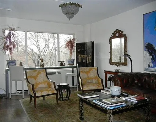 Rented by essential NEW YORK Real Estate | media 7
