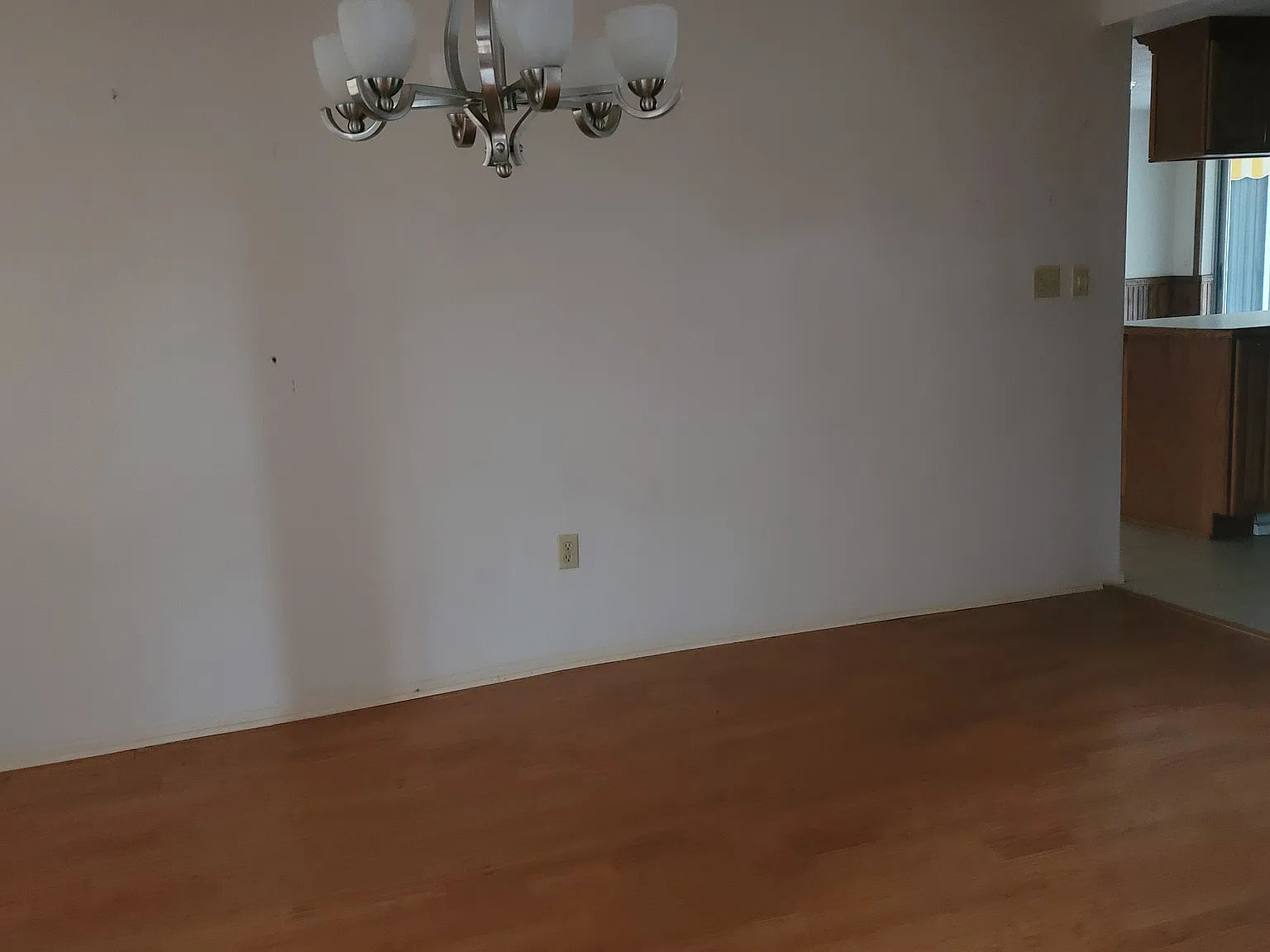 3 bed, 1488 sqft, $1,800 — Photo 3