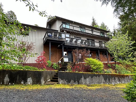 3rd image of 25 Potter Rd