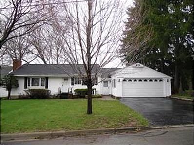 1st image of 6 Hillcrest Ave