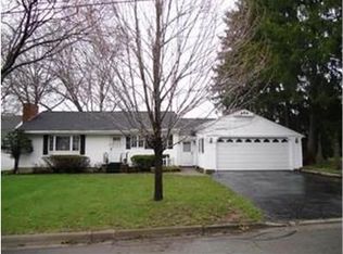 6 Hillcrest Ave, Jamestown, NY 14701