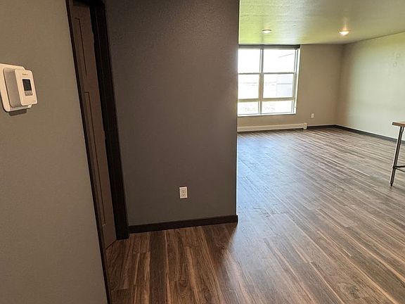 2nd image of 226 E Greenfield Ln Unit A-408