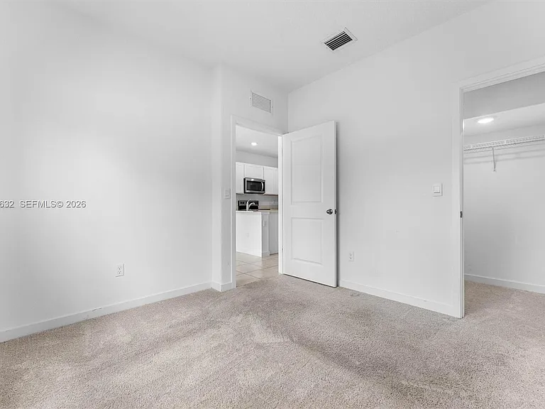 4825 Dillion St — Photo 25