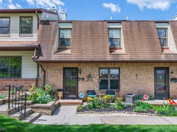 143 Riva Dr, Mansfield Twp., NJ 07840