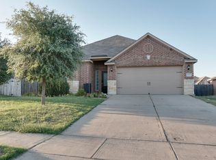 1232 Switchgrass Ln, Crowley, TX 76036