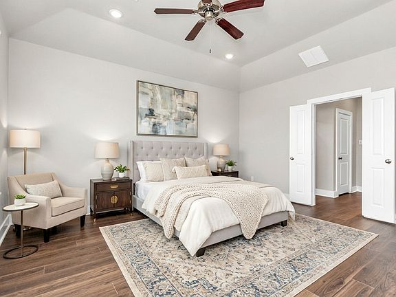 5th image of 10515 Moon Valley Ln