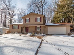 113 Guise Park Dr, Munroe Falls, OH 44262