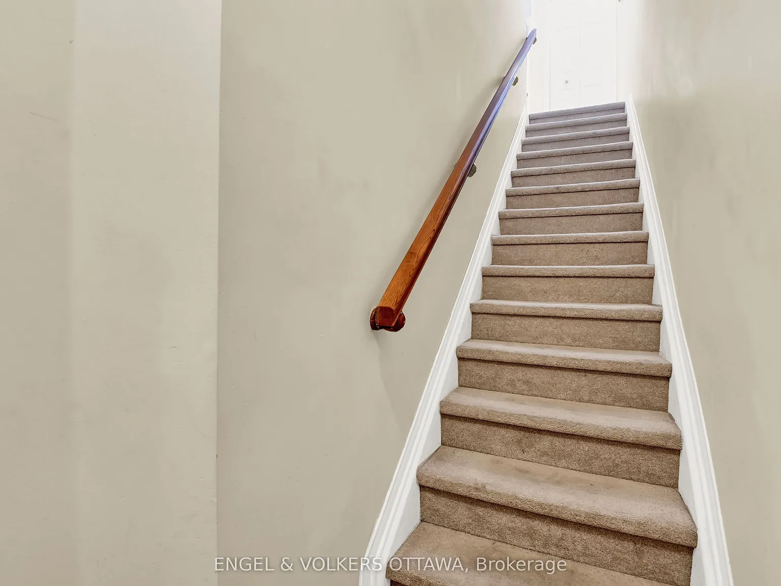 2 bed, $2,450 — Photo 4