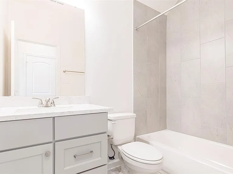 2850 Orange Leaf Dr — Photo 14